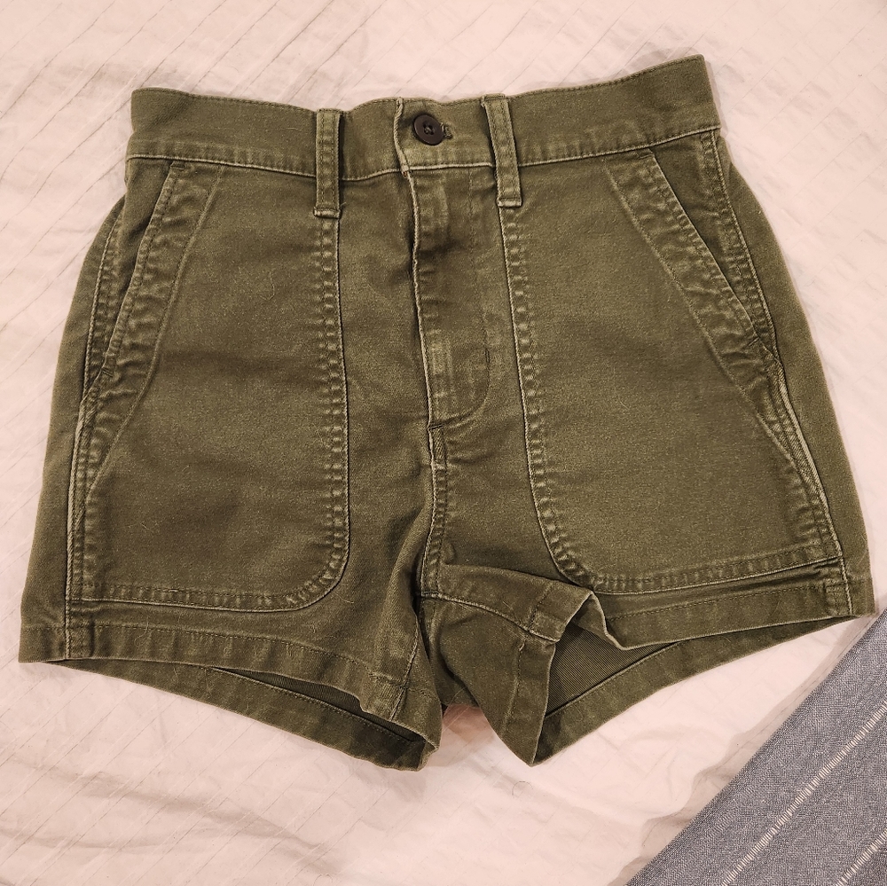 Madewell High-Rise Green Shorts